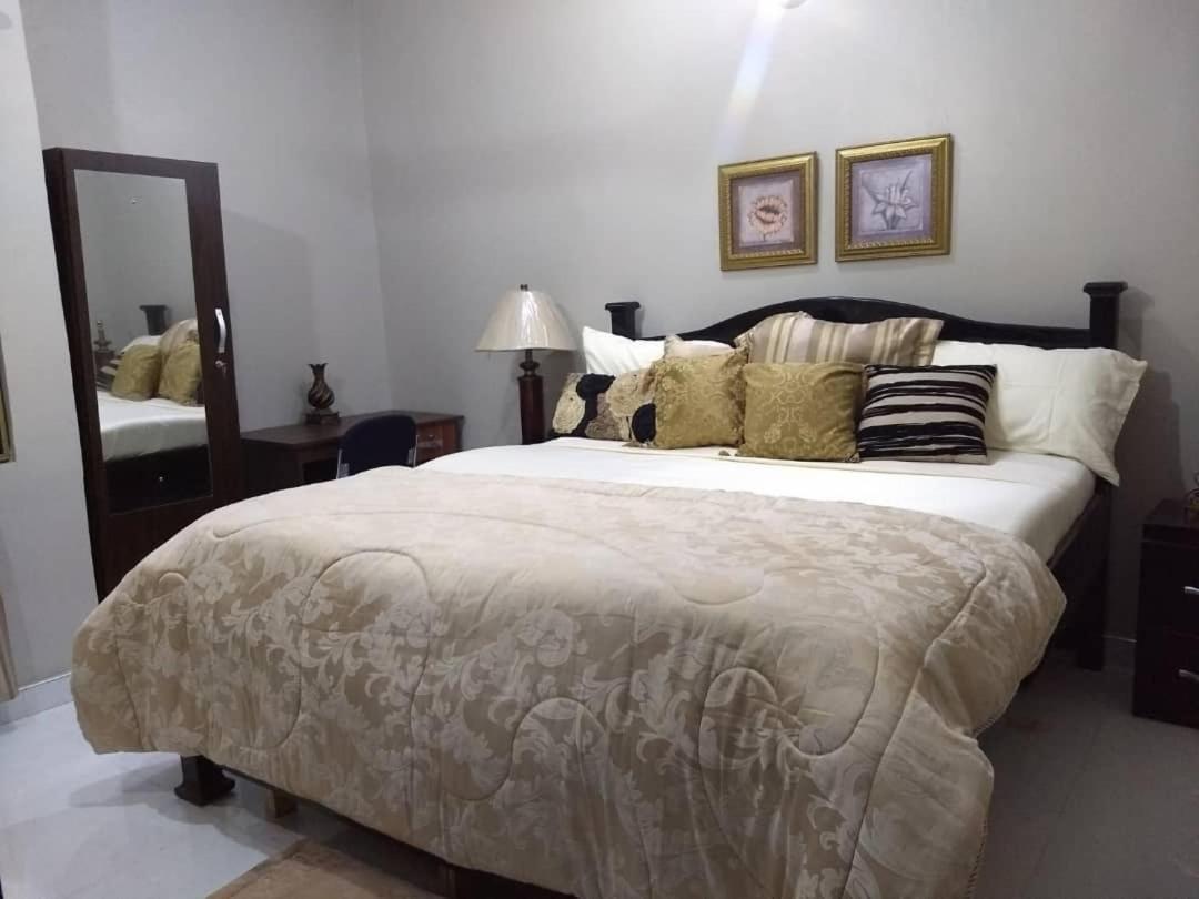 The Winford Boutique Hotel Achimota Taifa Экстерьер фото