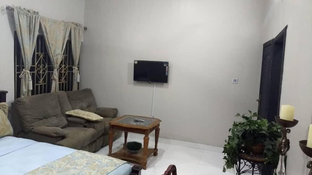 The Winford Boutique Hotel Achimota Taifa Экстерьер фото